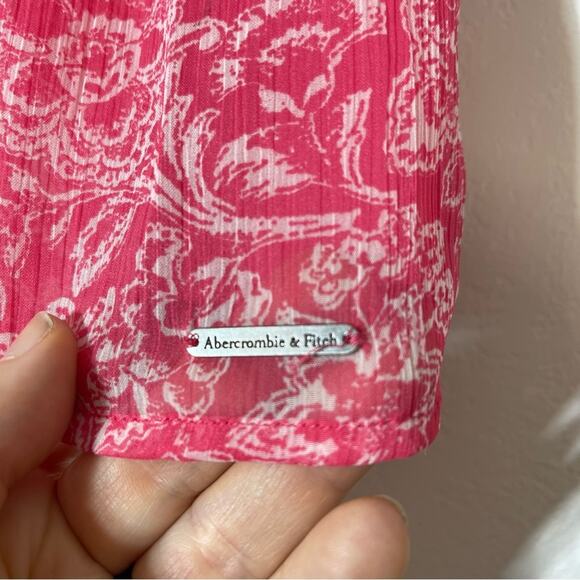 Abercrombie & Fitch, Mini Skirt Flowy. Size Large. In excellent condition! - Picture 7 of 7